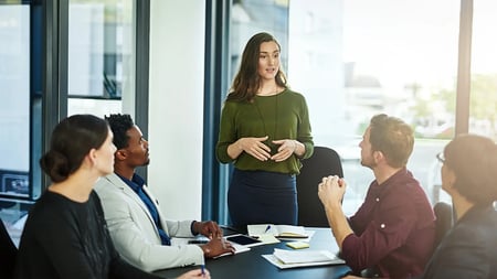 Leadership Trends 2025 - HR.com