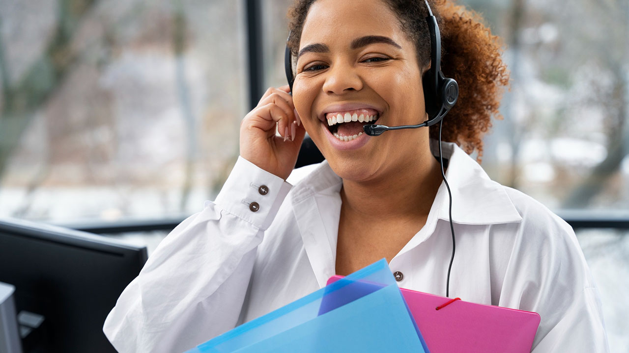 2-1-3_Call-Center_16-9_03