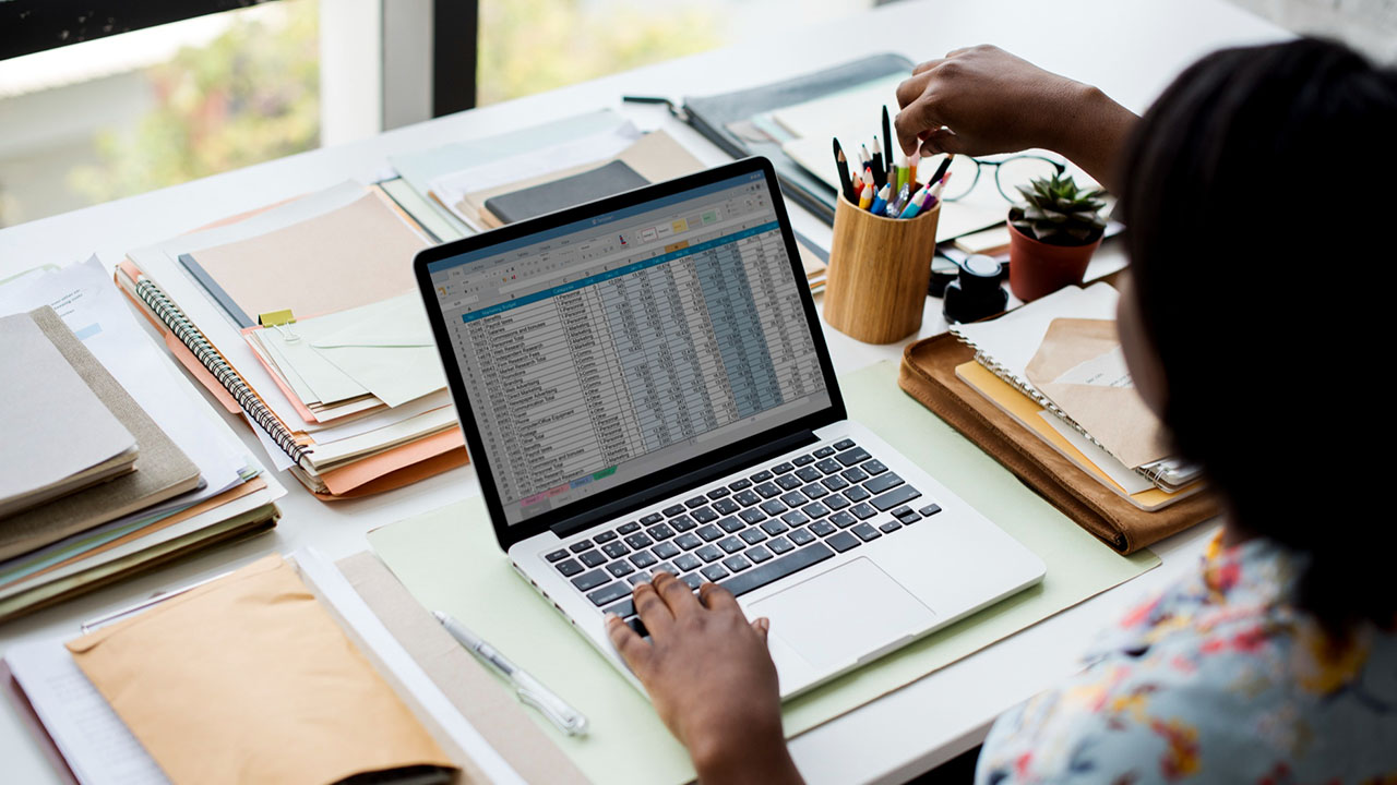 2-1-4_Data-Entry_16-9_12