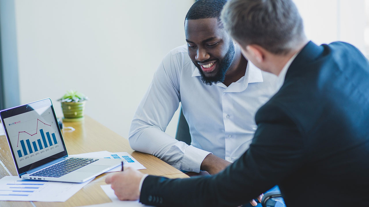 2-2-2_Finance-and-Accounting_16-9_02